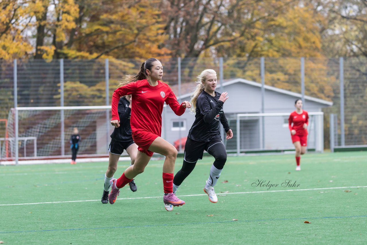 Bild 140 - wCJ VfL Pinneberg - Eimsbuettler TV : Ergebnis: 0:3